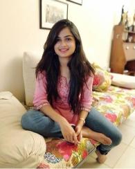 Mature aunty call girl in Indore